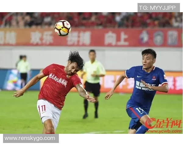 第14轮武汉卓尔迎战重庆斯威全力争胜展现球队实力与斗志